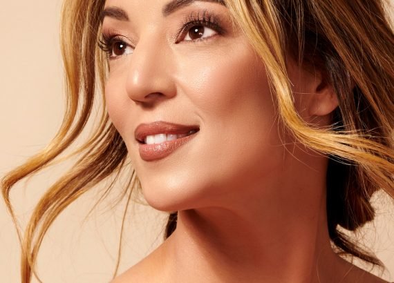 Technique contouring blush