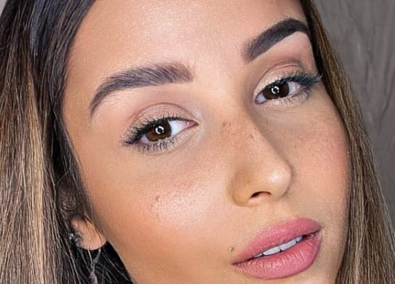 Younique France Monan