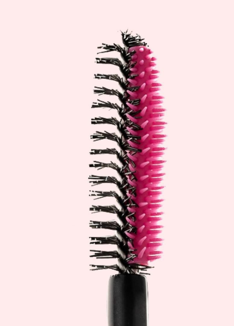 Younique mascara quadra